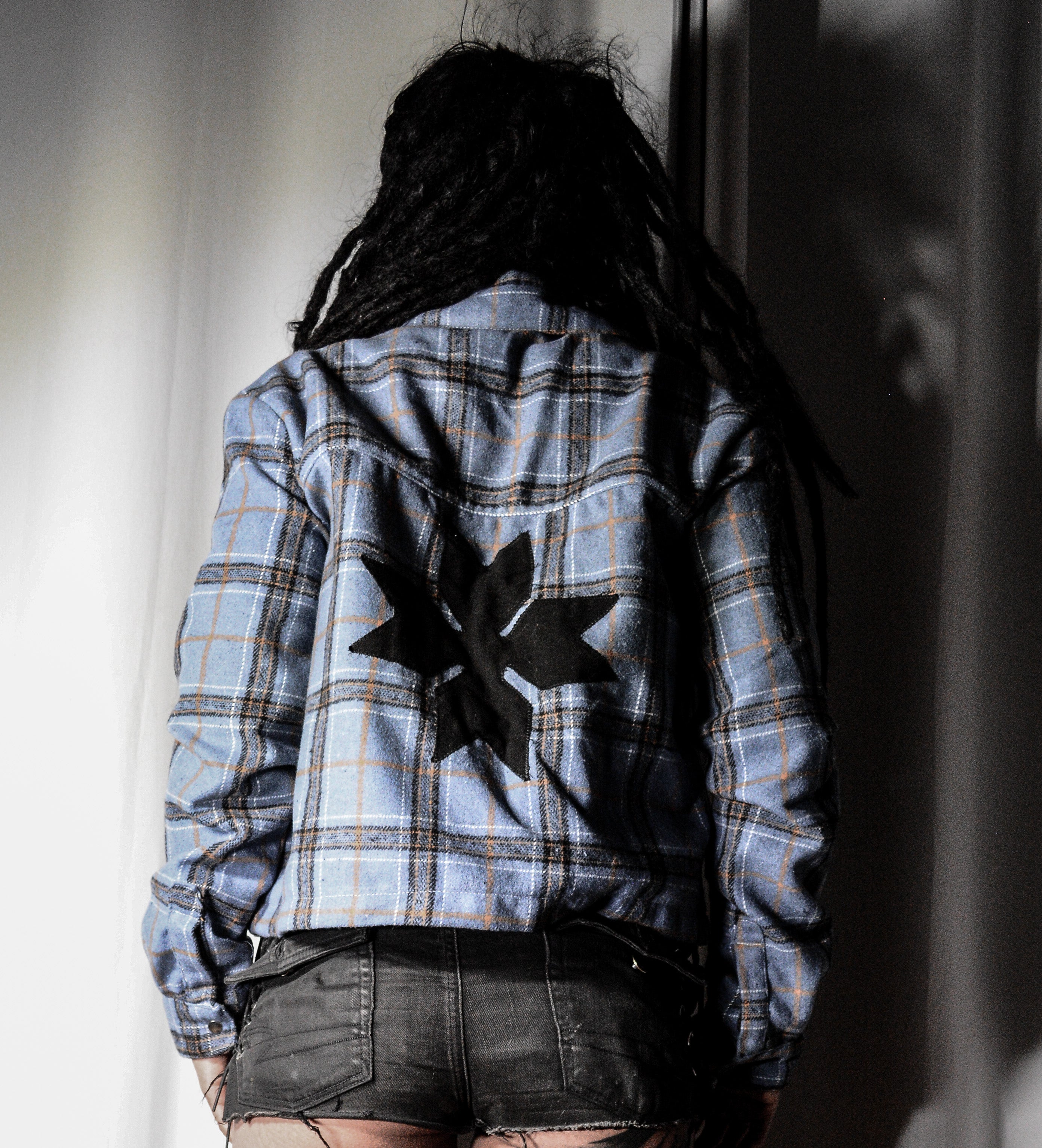 Camisa gruesa corta