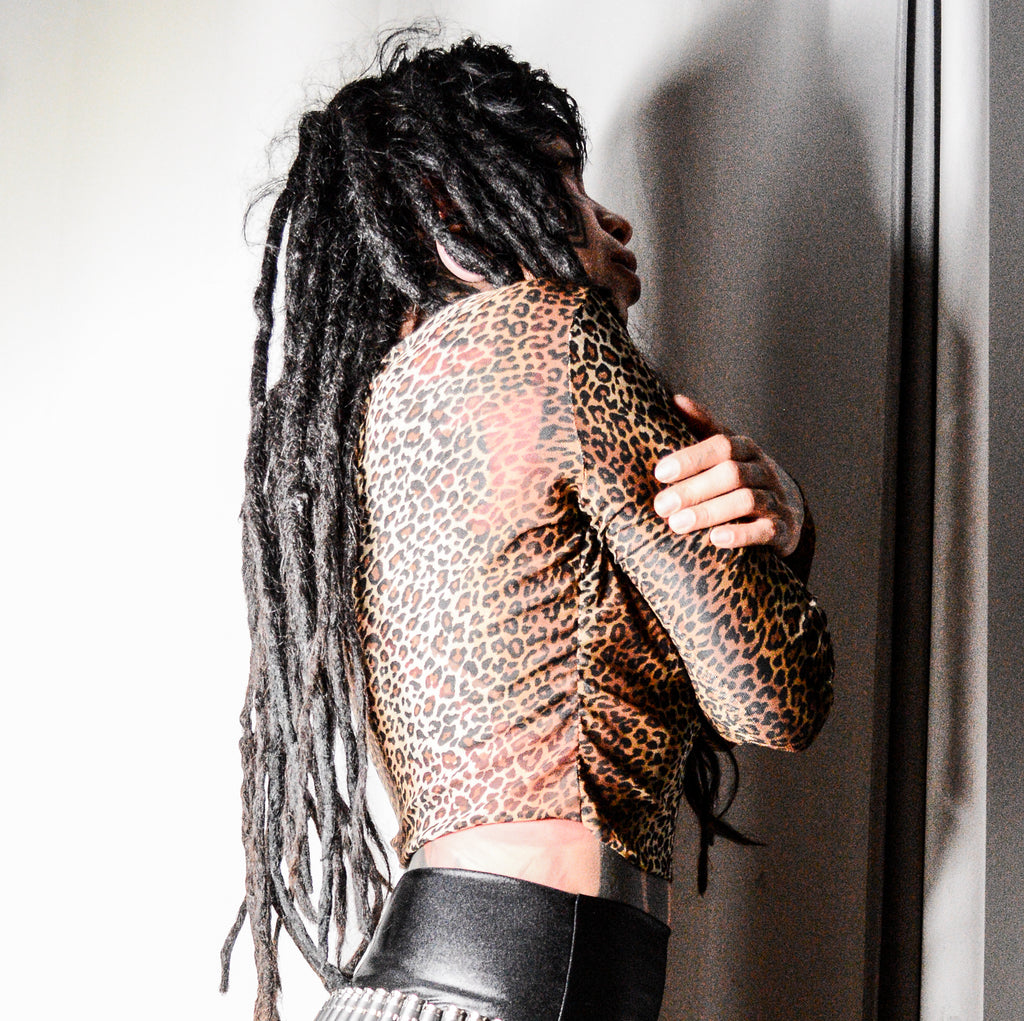 Blusa de mesh leopardo