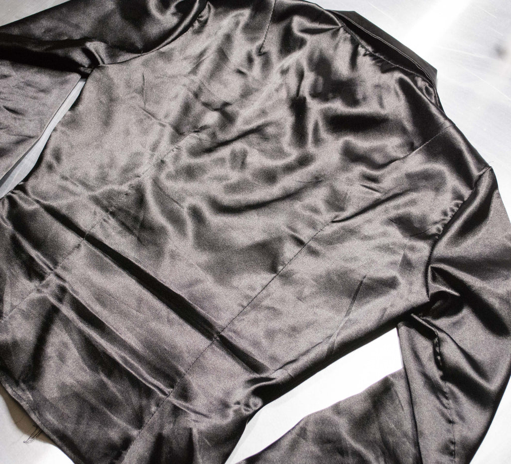 Camisa ajustada satinada