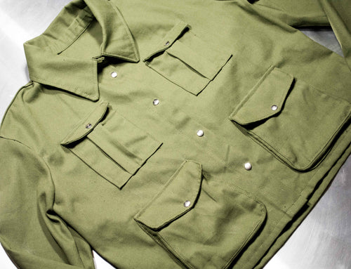 Camisa militar