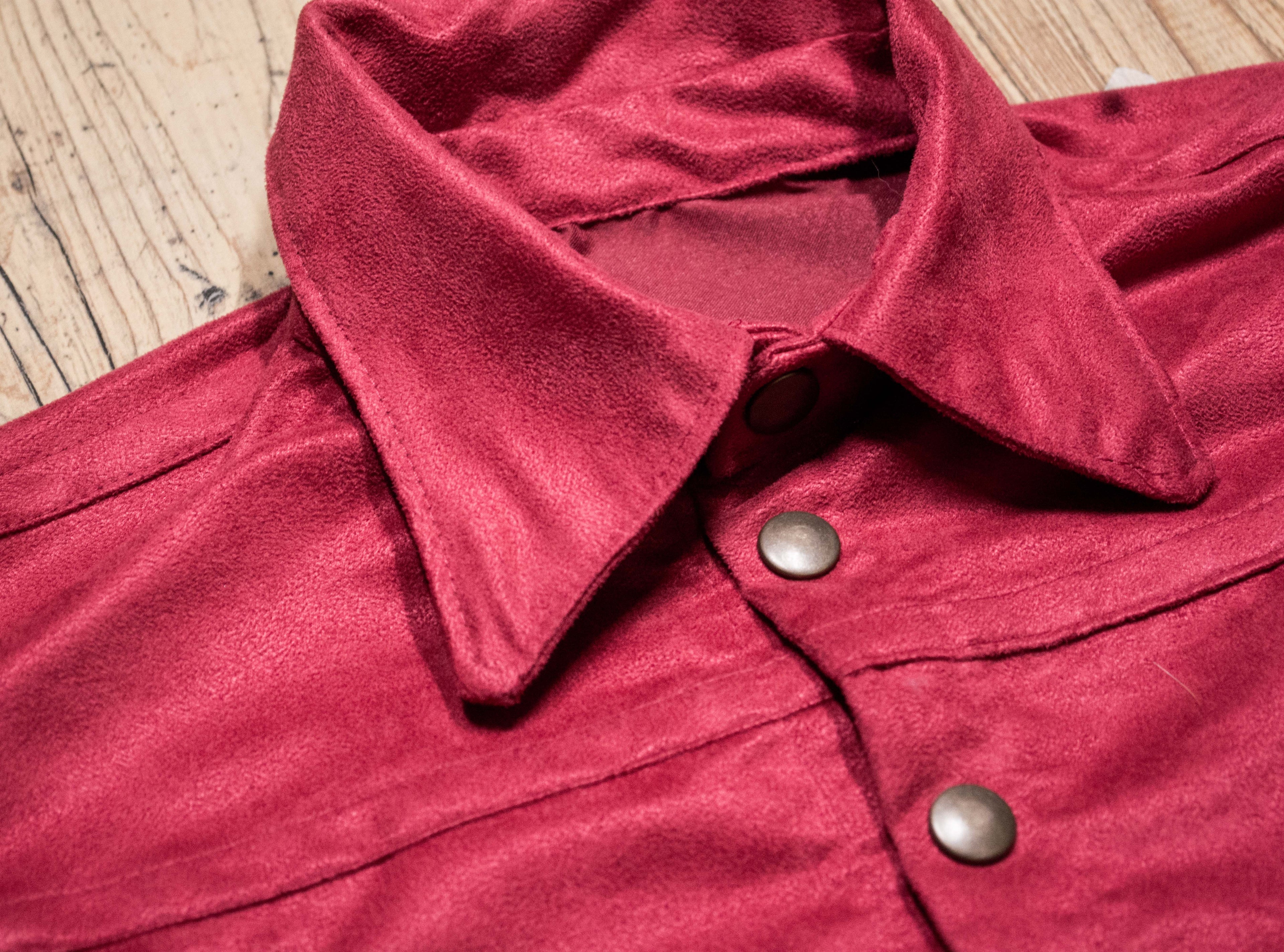 Camisa de gamuza sintética