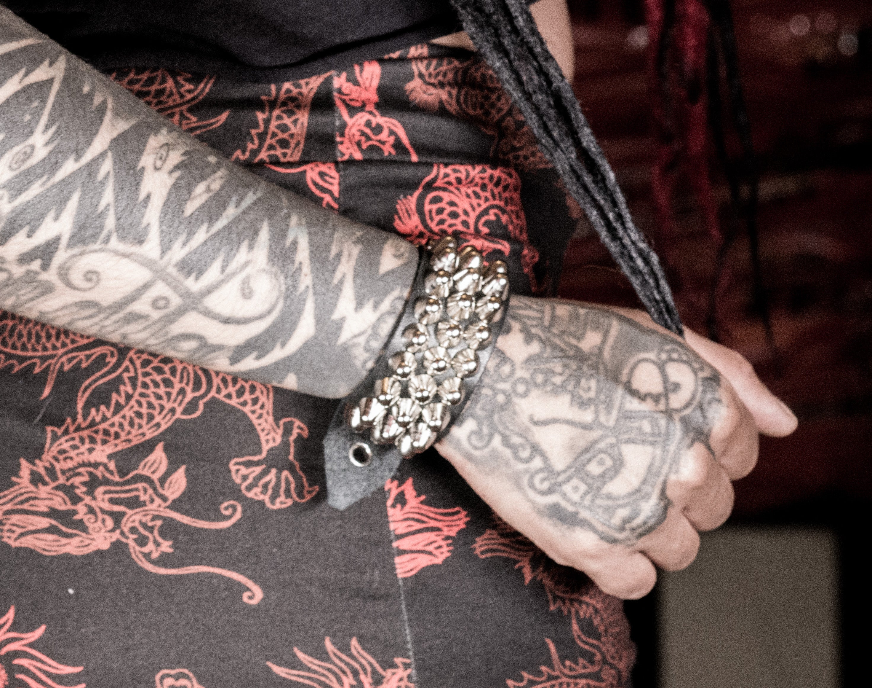 Pulsera de tres hileras de studs pequeños